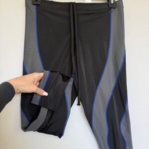 CW-X Women’s Compression Tights Athletic Leggings Black Gray Size M